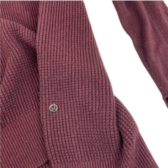 Lululemon VNeck Ribbed Purple Knit Sweater with Thumbholes Waffle Knit - Picture 3 of 7